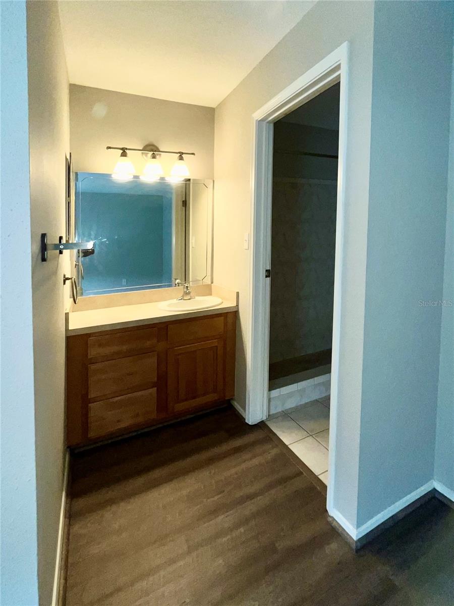 ENCLAVE AT ST PETERSBURG - Residential Lease