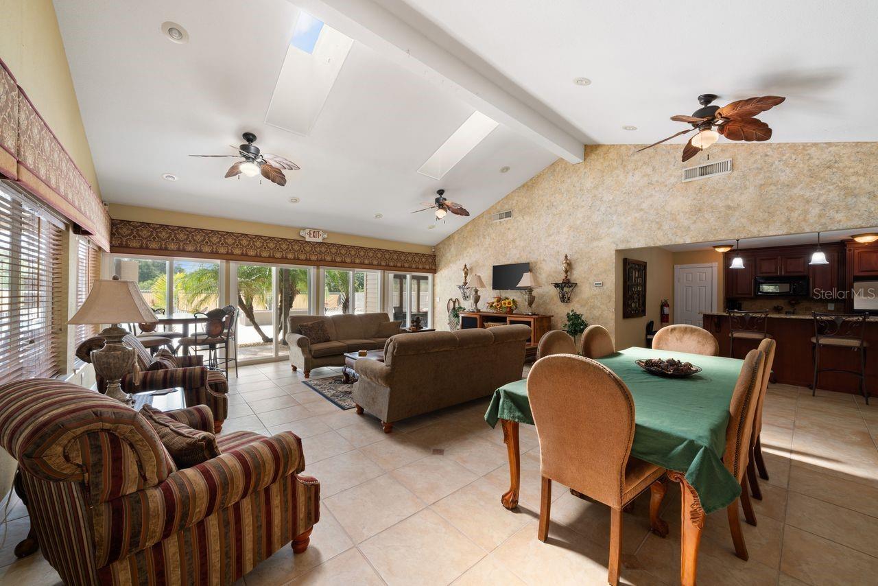 ENCLAVE AT ST PETERSBURG - Residential Lease