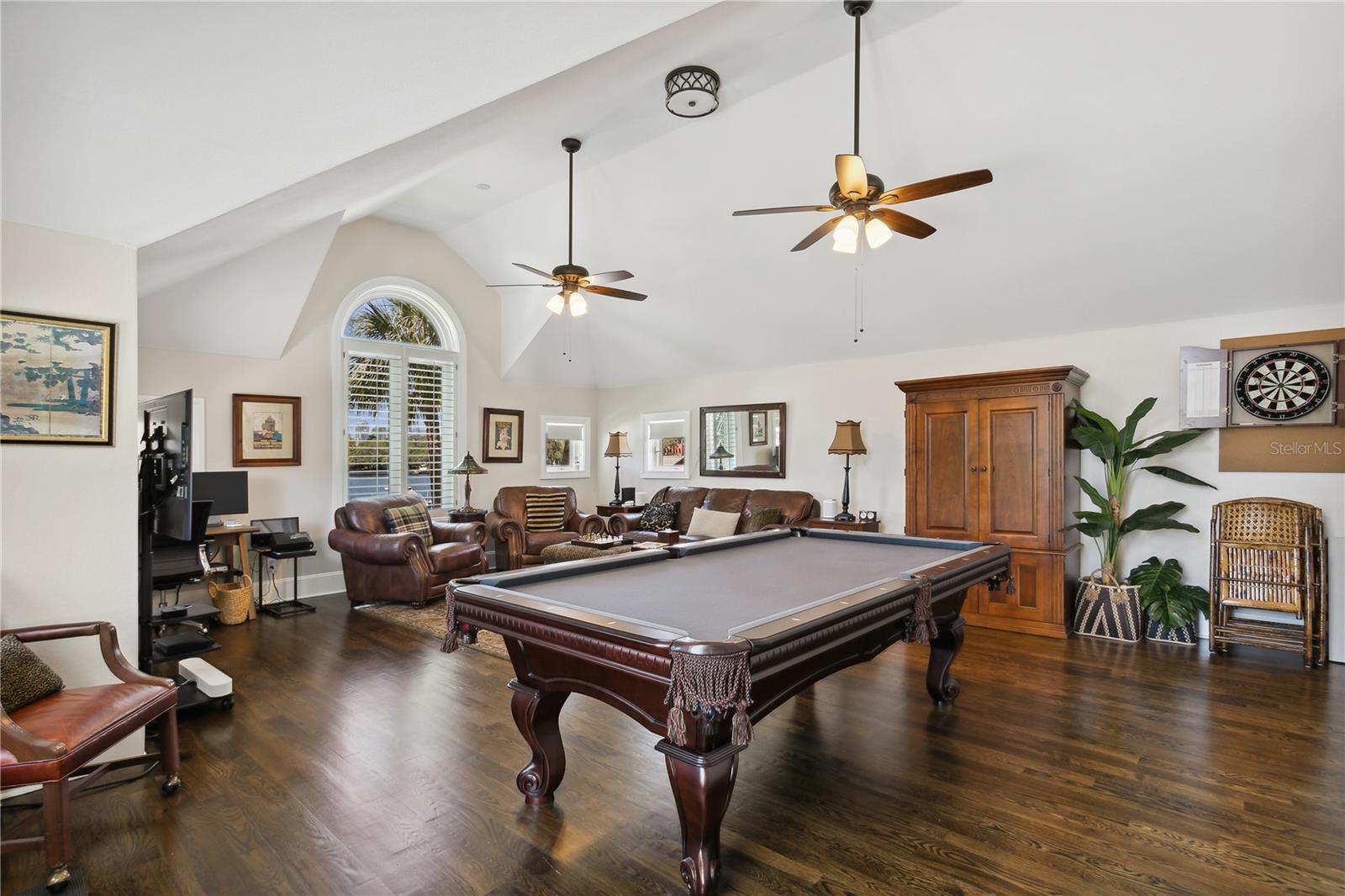 SNELL ISLE BRIGHTWATERS SEC 1 REP - Residential