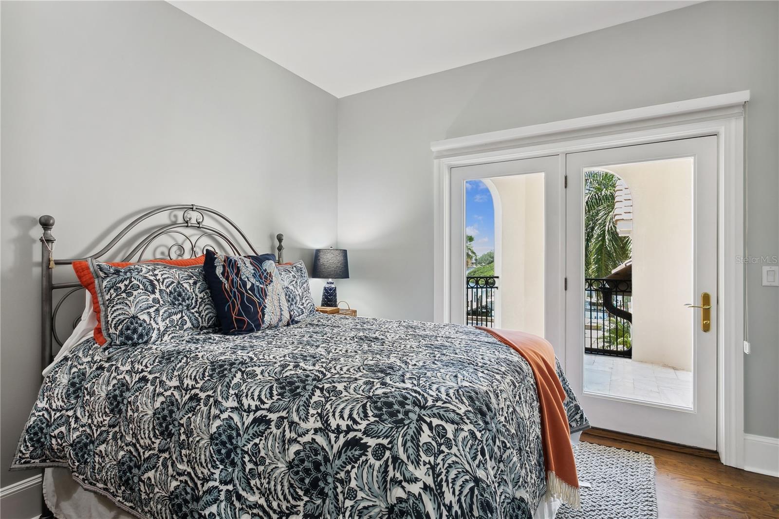 SNELL ISLE BRIGHTWATERS SEC 1 REP - Residential