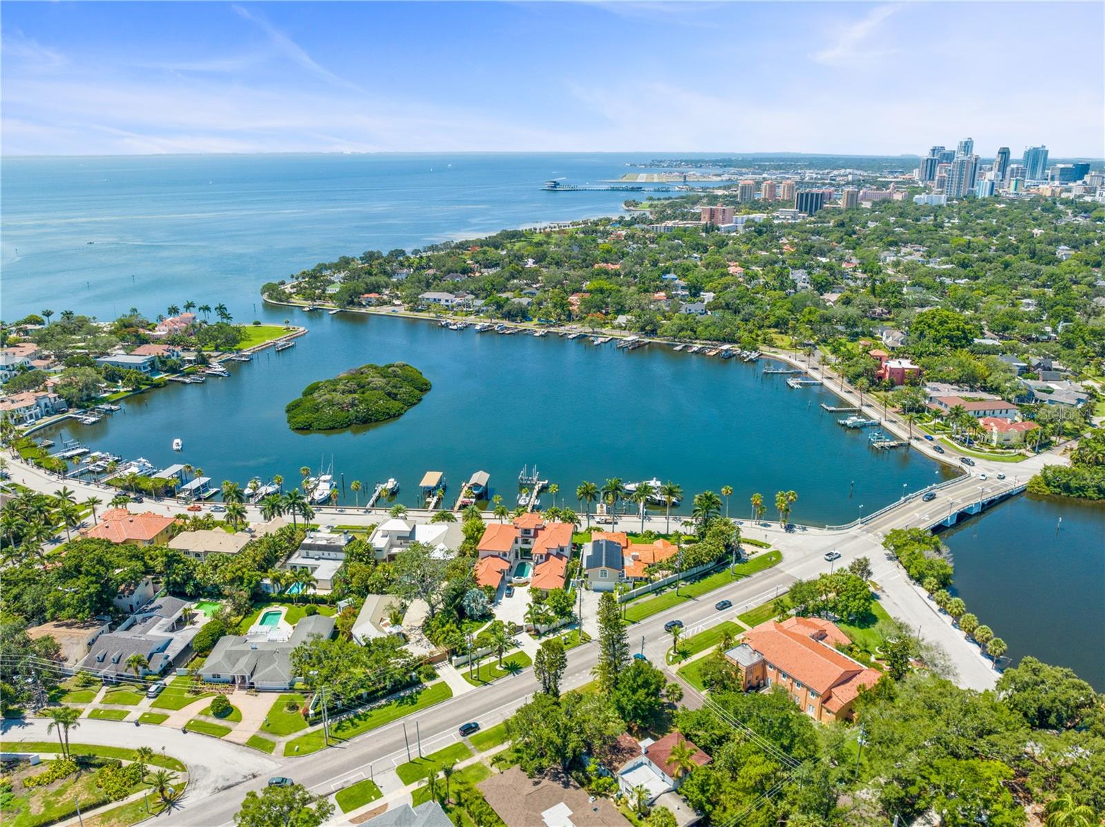 SNELL ISLE BRIGHTWATERS SEC 1 REP - Residential