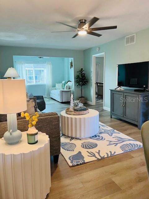 BAYSHORE ON THE LAKE APTS SEC 1 - Residential Lease