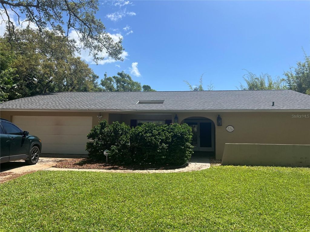 Photo of 226 Delmar Ave, Sarasota, FL 34243 (MLS # A4691817)