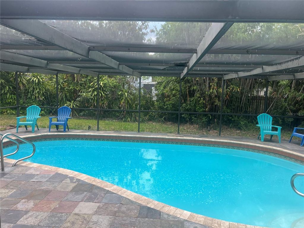 Photo of 226 Delmar Ave, Sarasota, FL 34243 (MLS # A4691817)