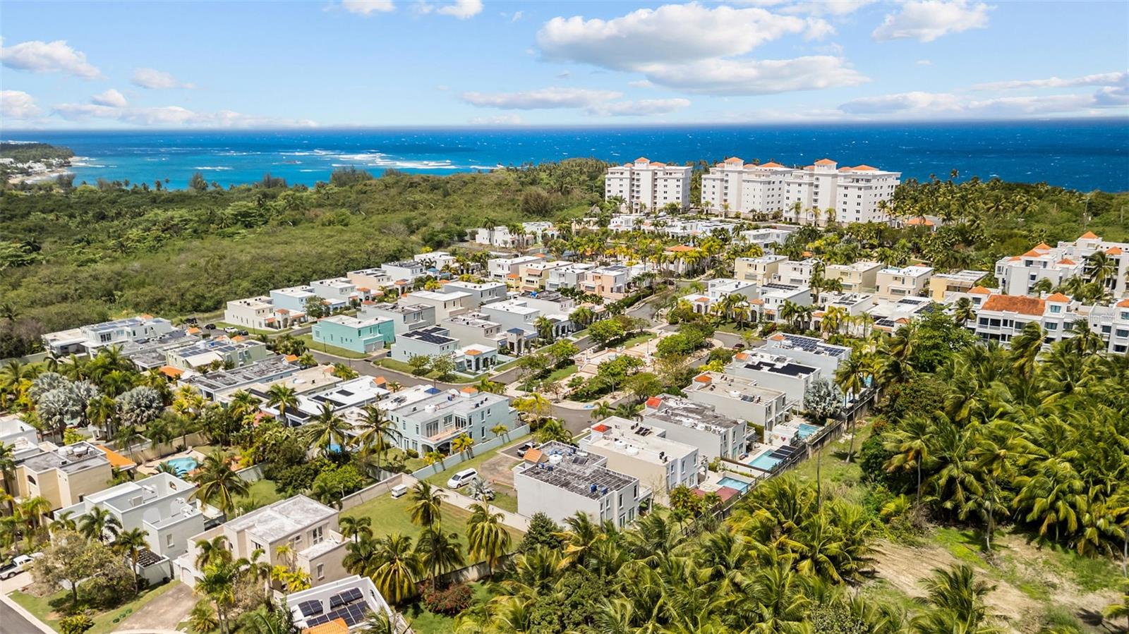 TREASURE POINT - Residential