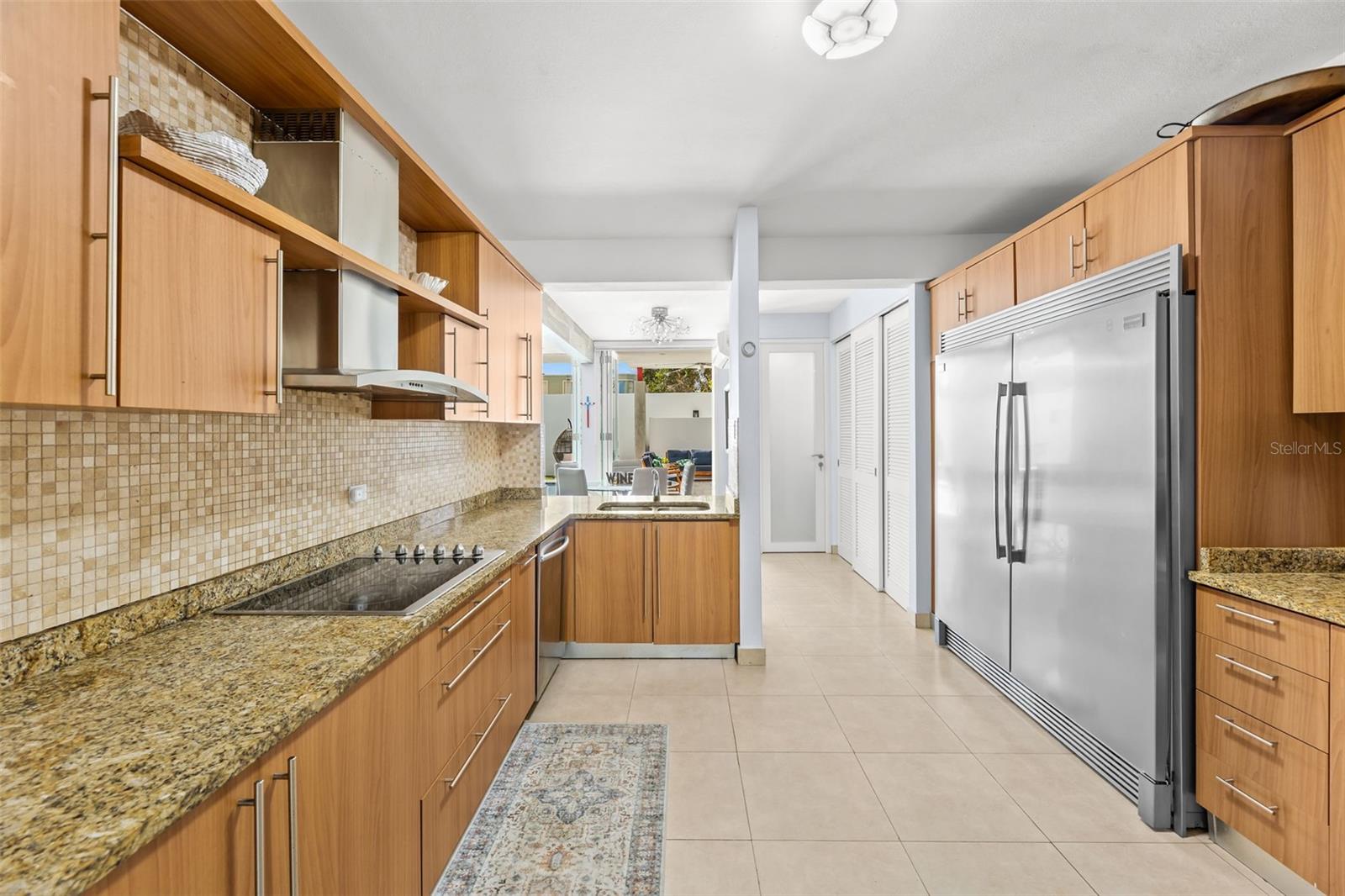 TREASURE POINT - Residential