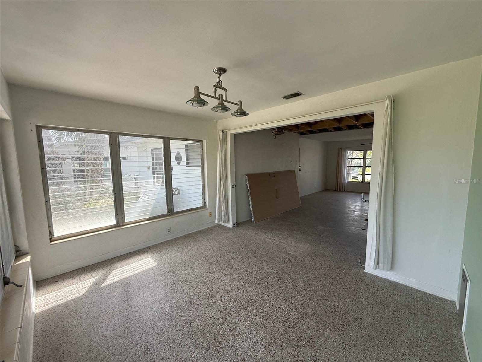 ST PETERSBURG BEACH NORTH UNIT 6 - Residential