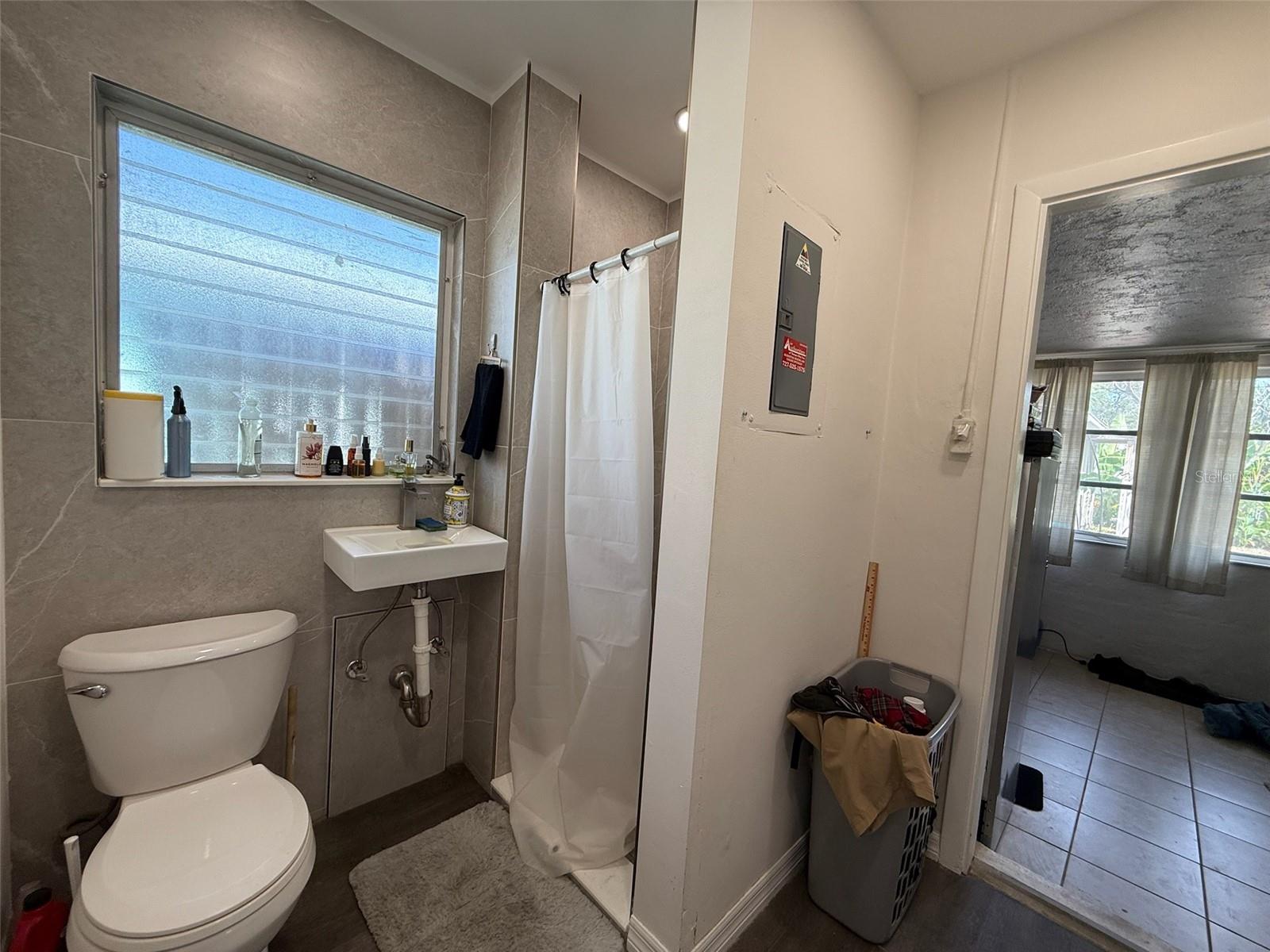 ST PETERSBURG BEACH NORTH UNIT 6 - Residential