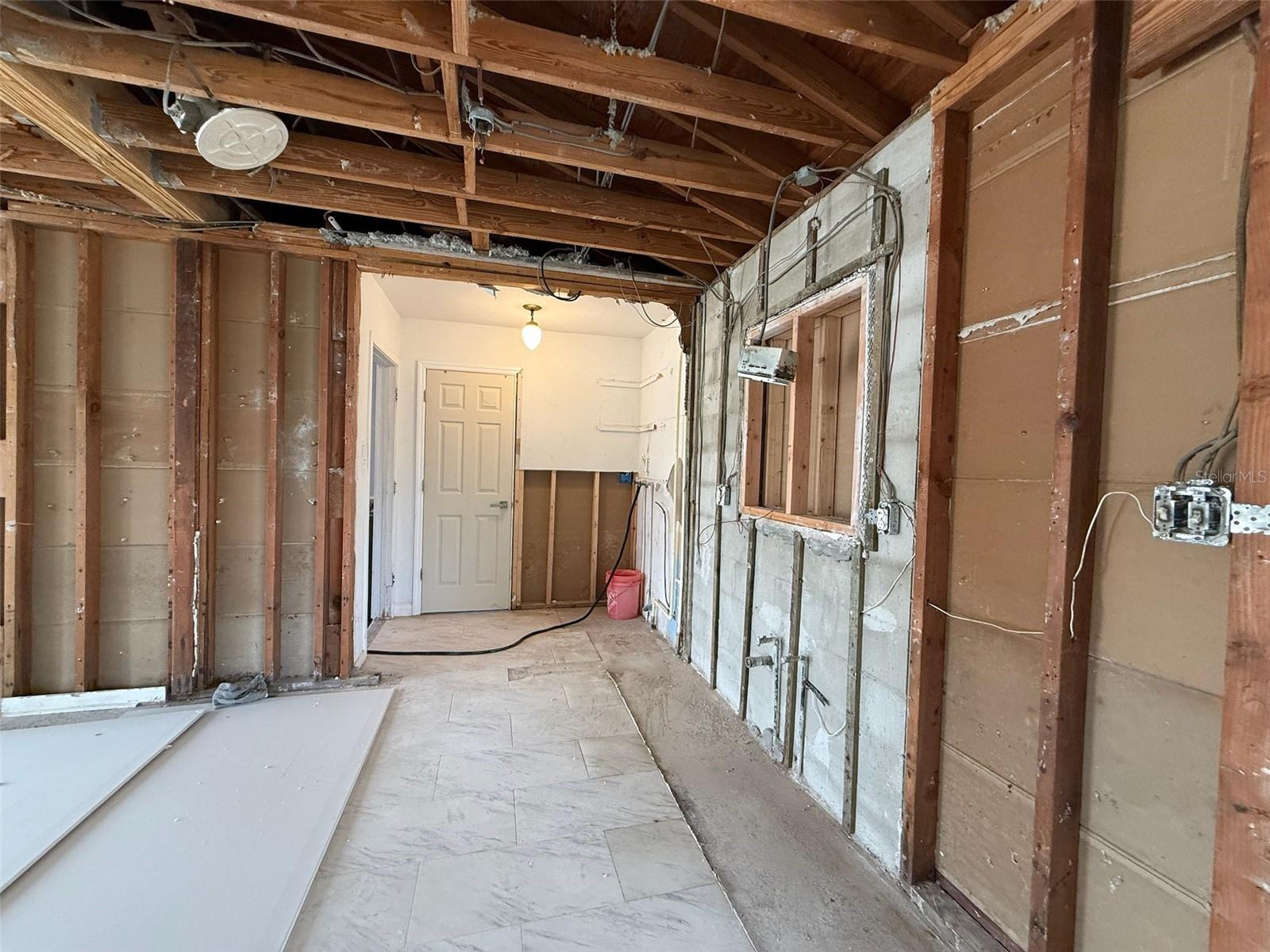 ST PETERSBURG BEACH NORTH UNIT 6 - Residential