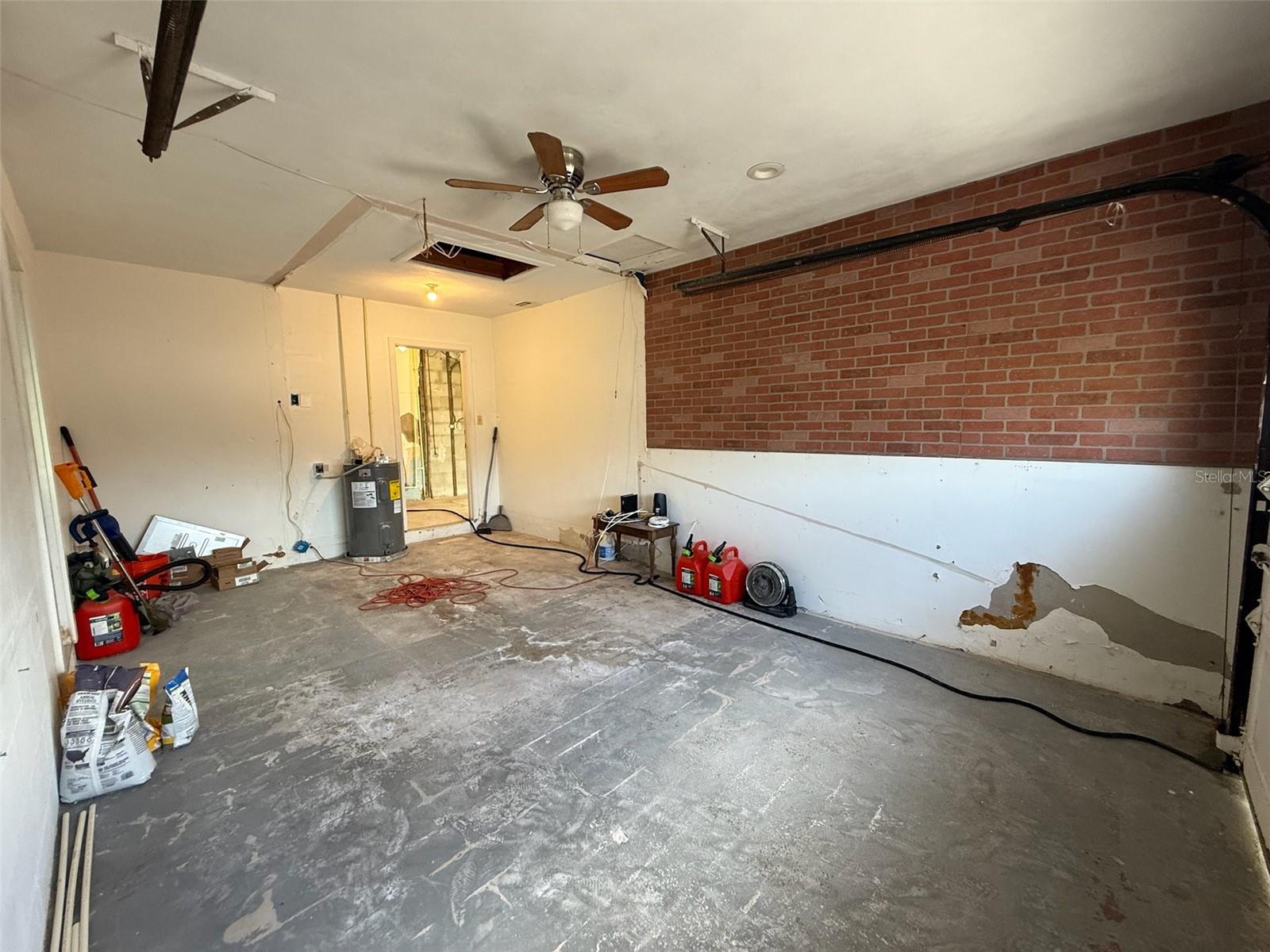 ST PETERSBURG BEACH NORTH UNIT 6 - Residential