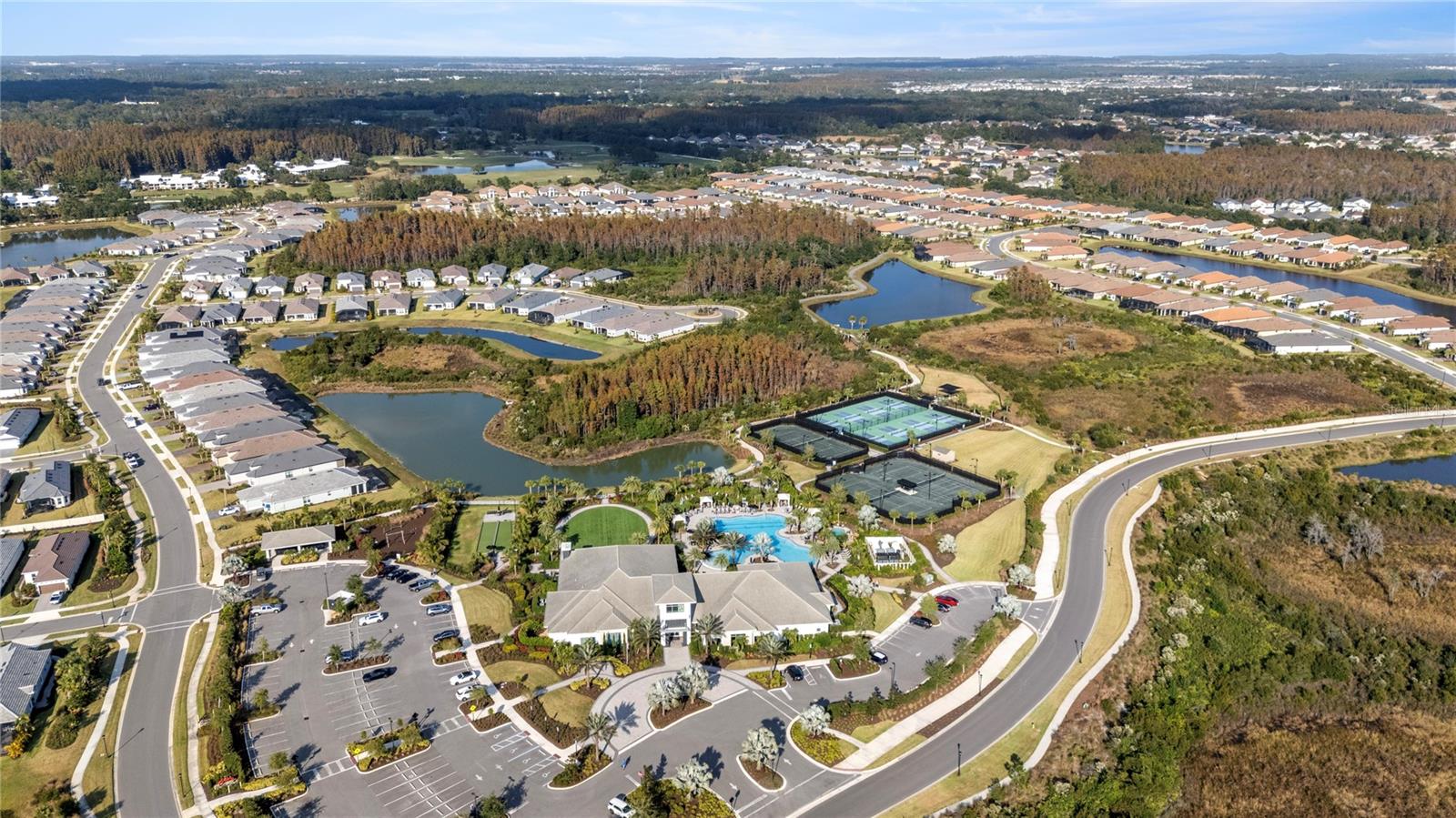 ESPLANADE/WIREGRASS RANCH PH - Residential