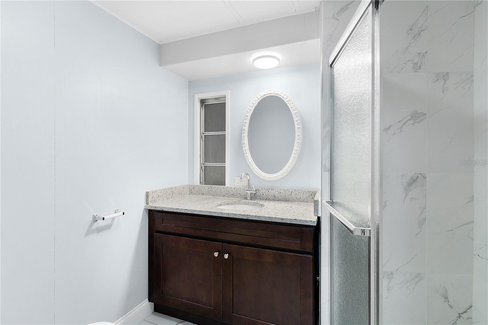 LADY LAKE OAK GROVE MOBILE HOME UNIT 01 - Residential