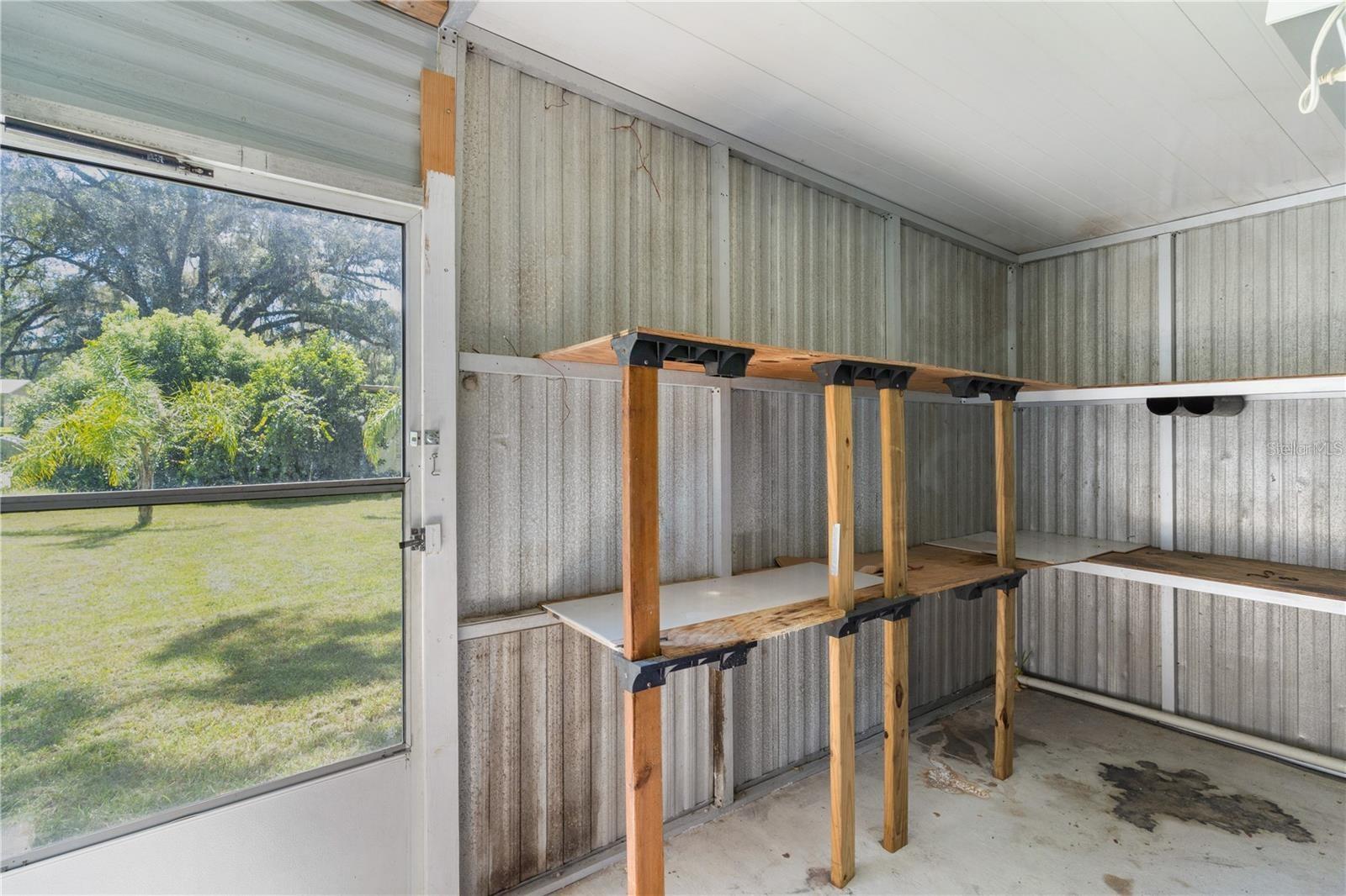 LADY LAKE OAK GROVE MOBILE HOME UNIT 01 - Residential