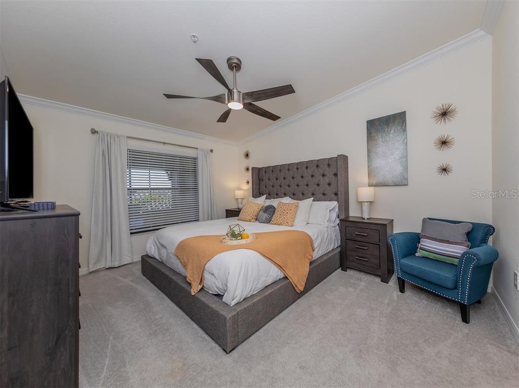 LAKEWOOD NATIONAL - Residential Lease