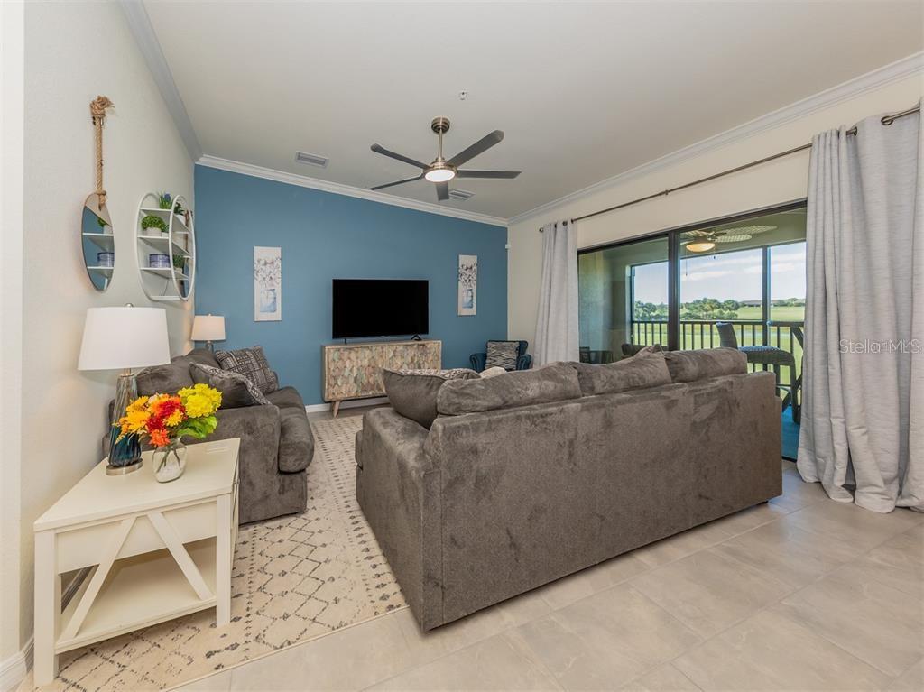 LAKEWOOD NATIONAL - Residential Lease