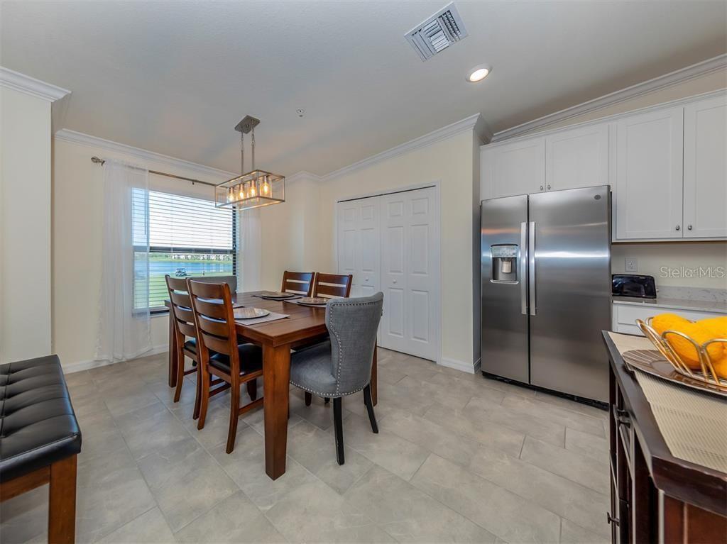 LAKEWOOD NATIONAL - Residential Lease