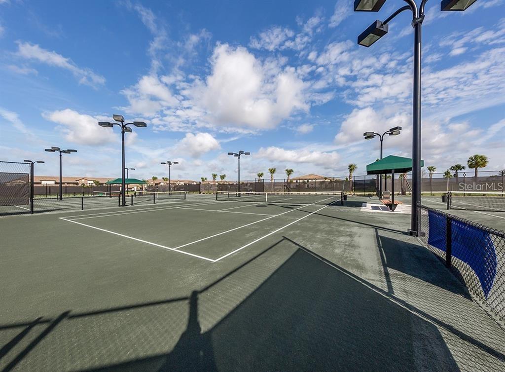 LAKEWOOD NATIONAL - Residential Lease