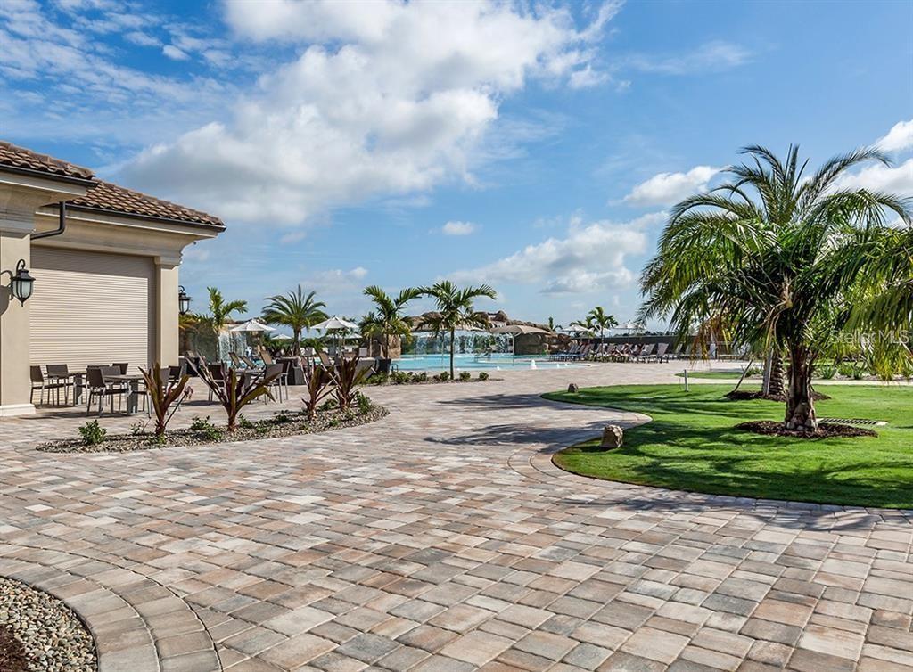 LAKEWOOD NATIONAL - Residential Lease