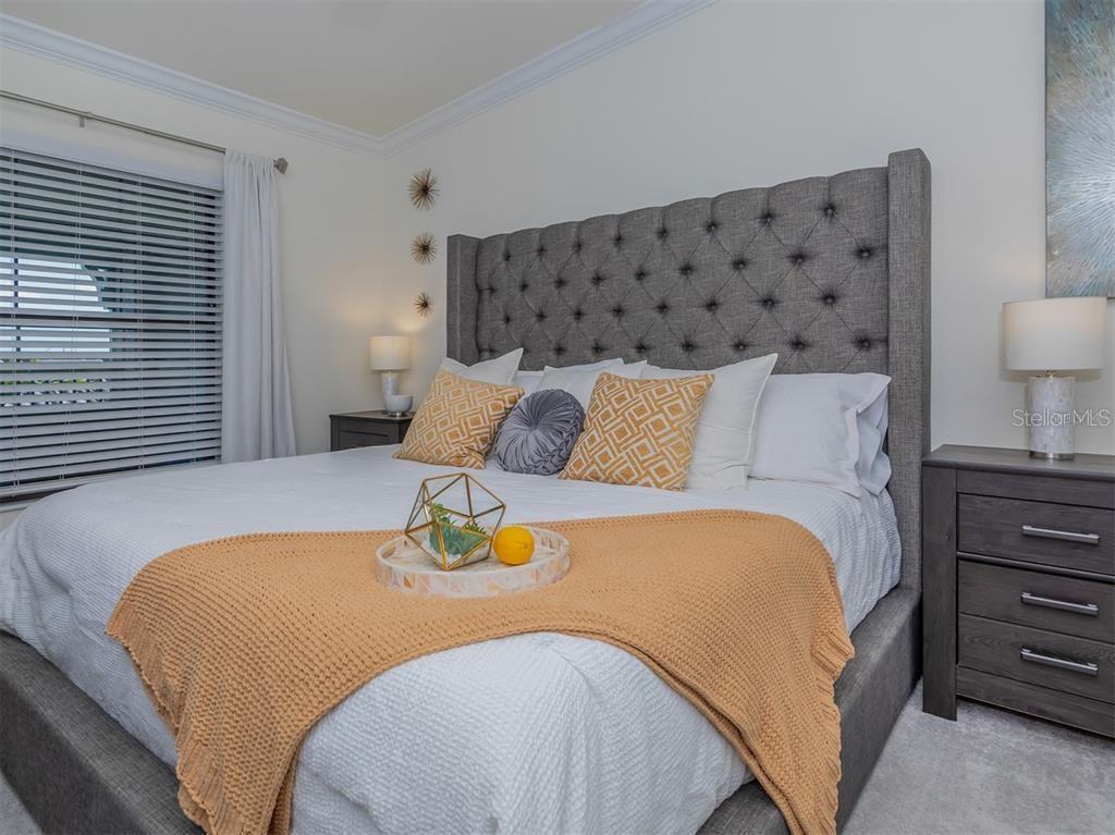 LAKEWOOD NATIONAL - Residential Lease