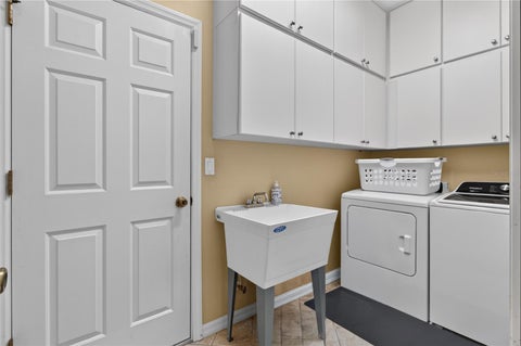 Tiny photo for 5353 Treasure View Way, Leesburg, FL 34748 (MLS # G5118361)