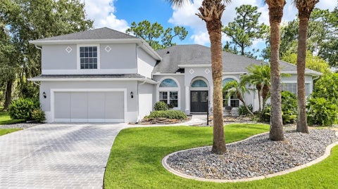 Photo of 5353 Treasure View Way, Leesburg, FL 34748 (MLS # G5118361)