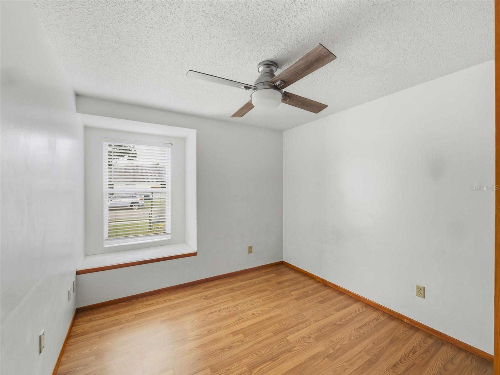 COLLEGE HEIGHTS PH 03 - Residential