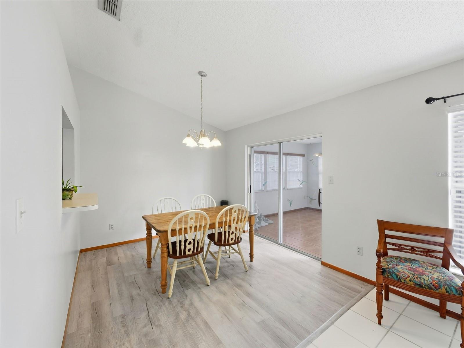 COLLEGE HEIGHTS PH 03 - Residential