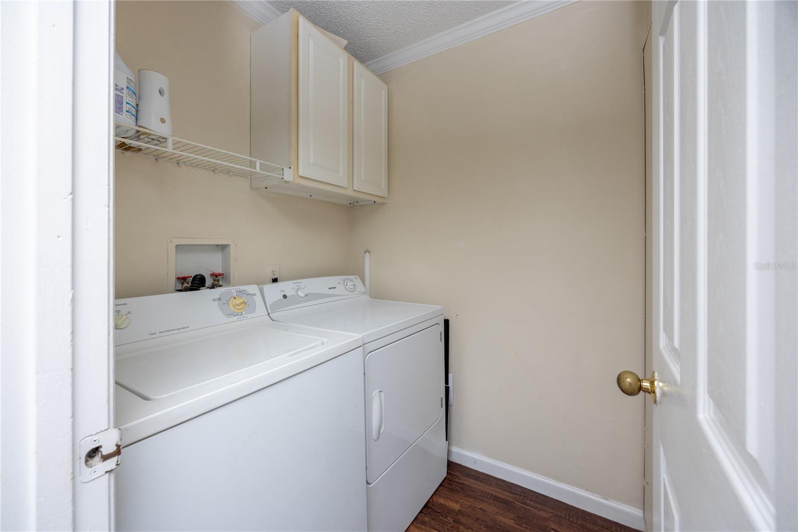 CAPSTONE QUARTERS CONDO - Residential