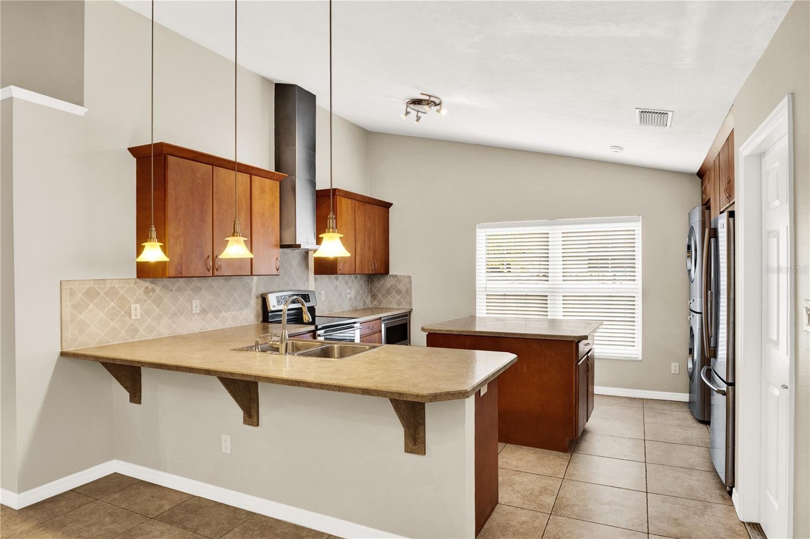 1866 BOBTAIL DRIVE