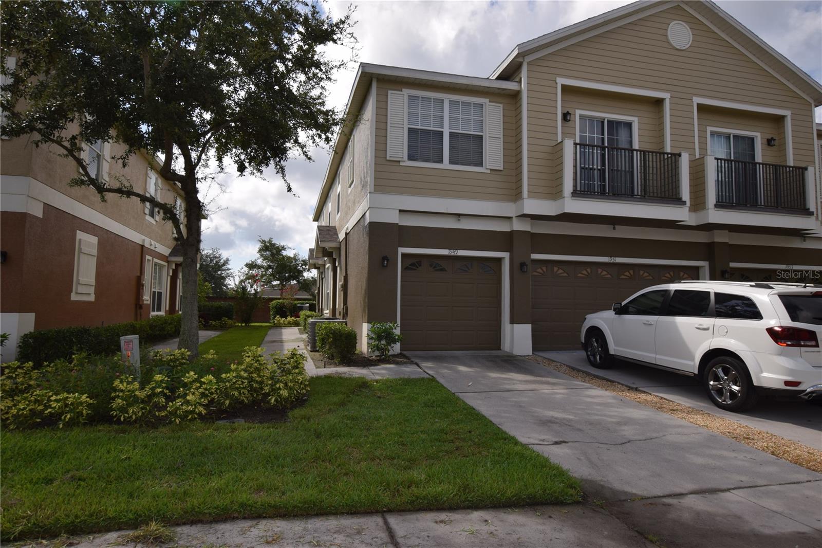 2 Bedroom, 2 Baths Condo For Rent w/ 1 Car Garage in Kissimmee, FL; Range, Refrigerator, D/W, Disposal, Central Heat and A/C.