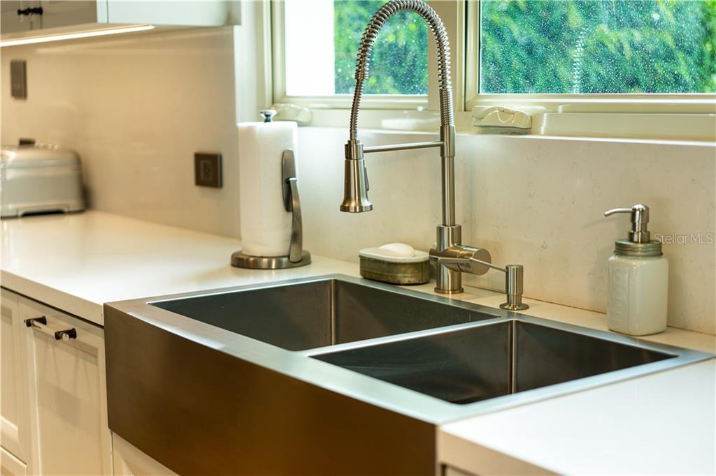 DORADO BEACH EAST - Residential