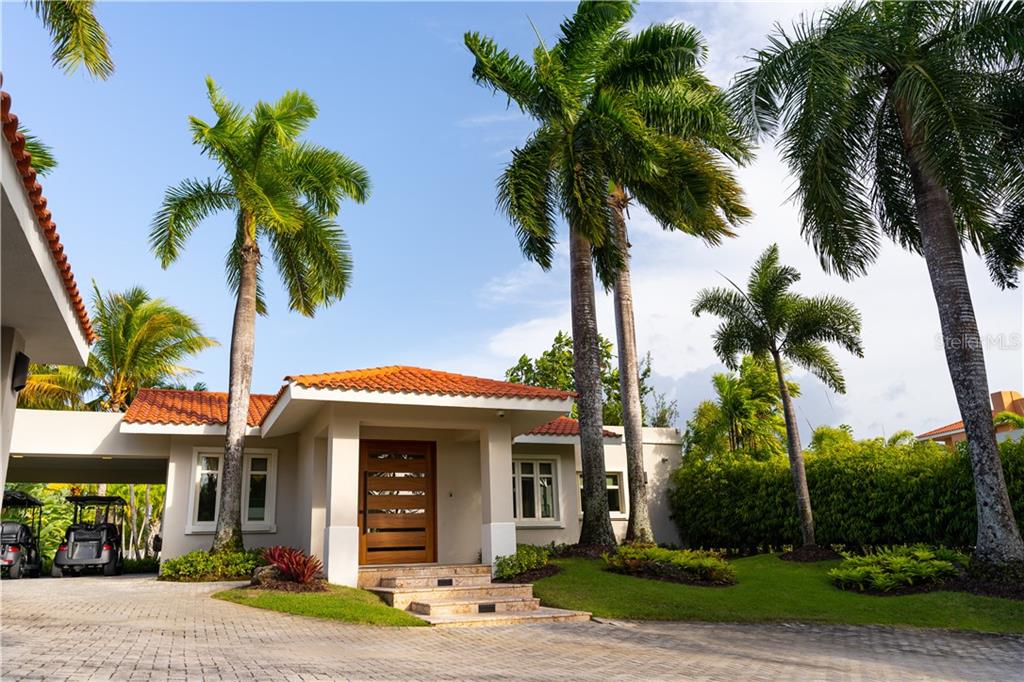 DORADO BEACH EAST - Residential