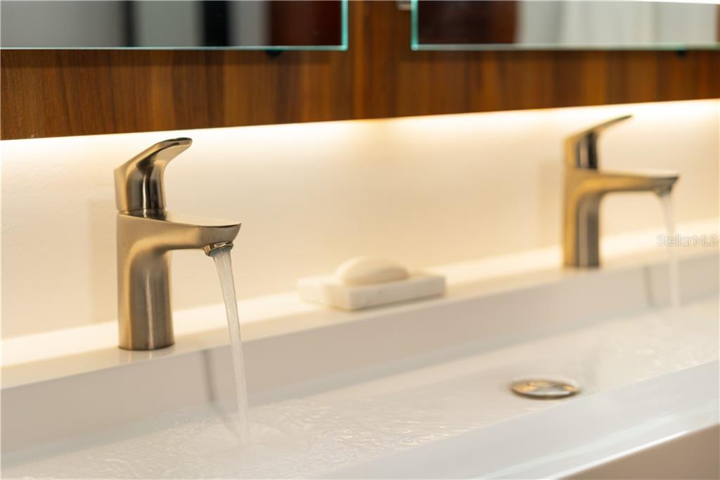 DORADO BEACH EAST - Residential