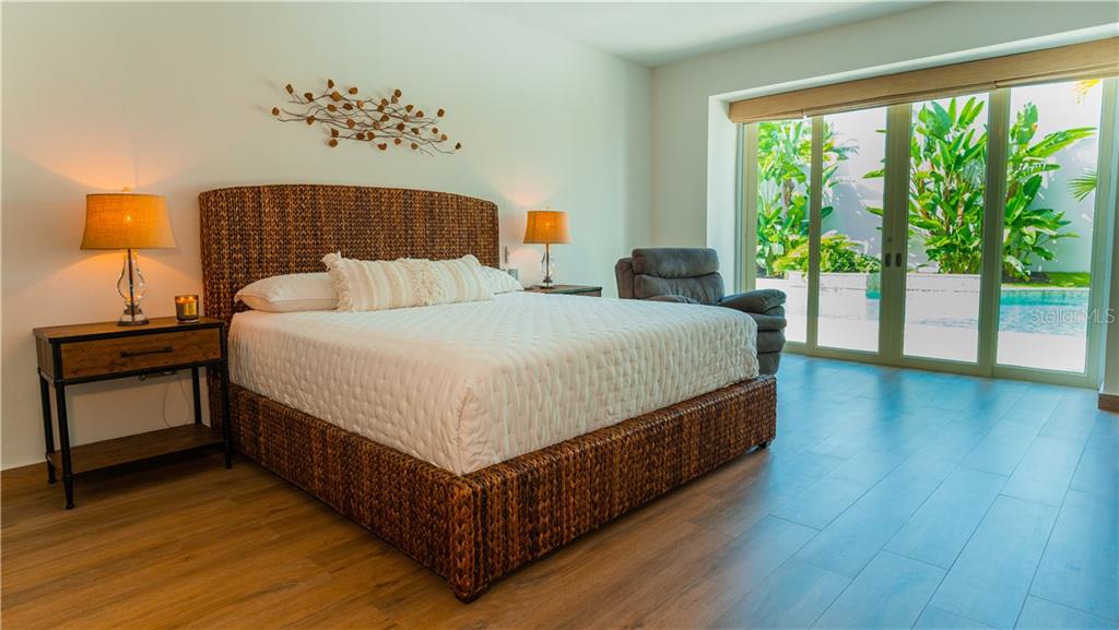 DORADO BEACH EAST - Residential