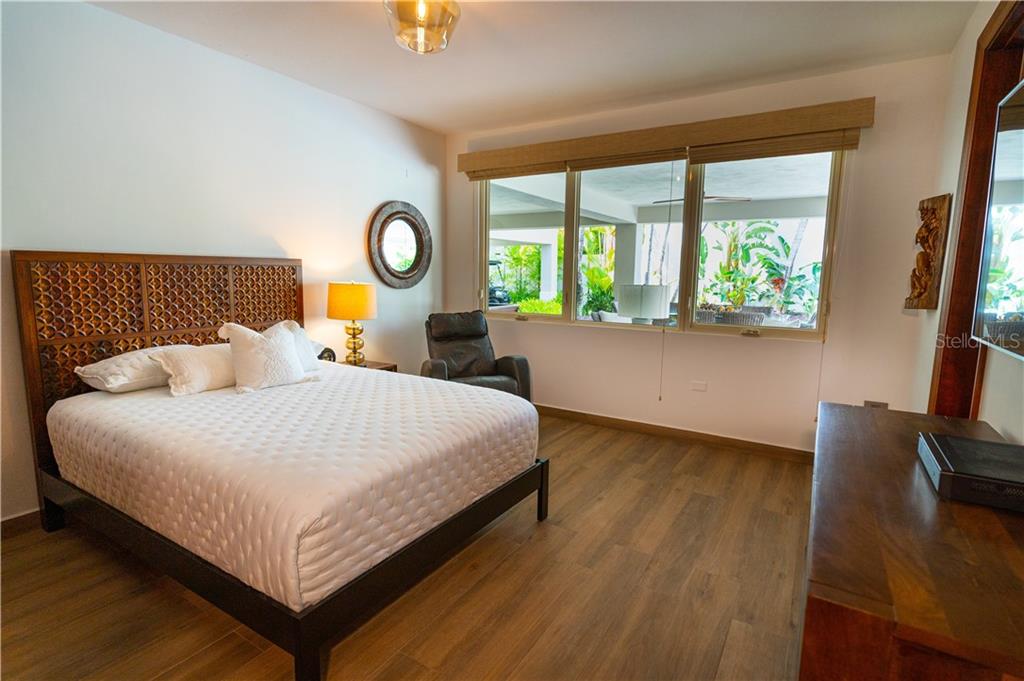 DORADO BEACH EAST - Residential