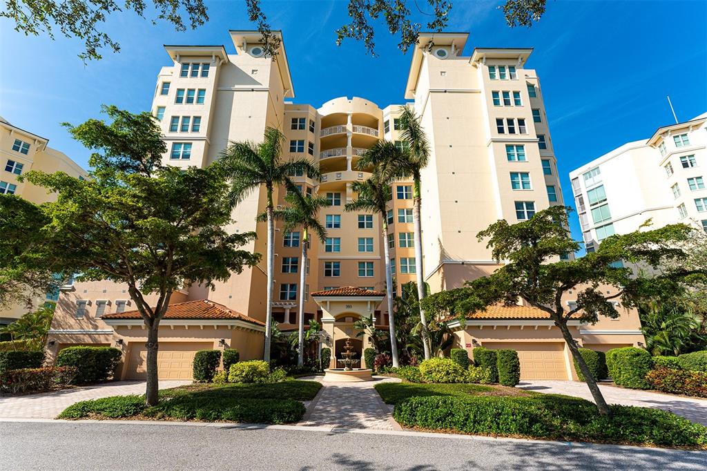 MERIDIAN AT THE OAKS PRESERVE - Residential