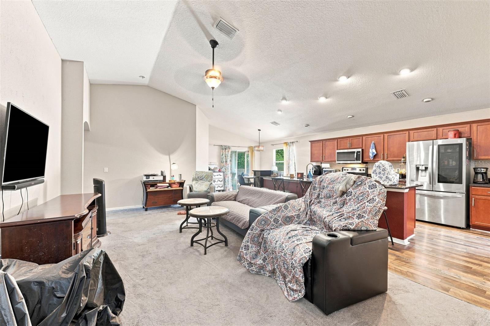 322 WOODS LANDING DRIVE