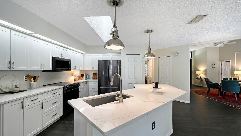 WOODLAND PARK - Residential