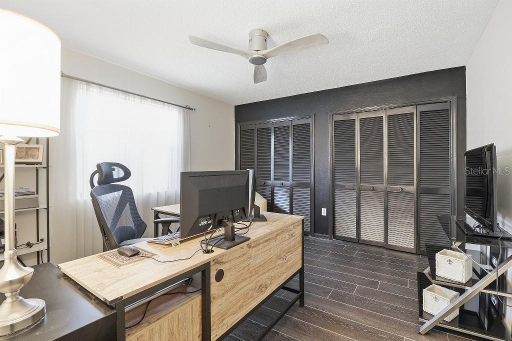 WOODLAND PARK - Residential