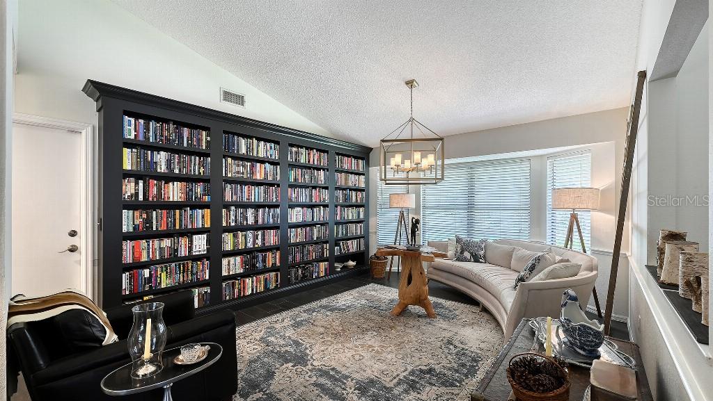 WOODLAND PARK - Residential