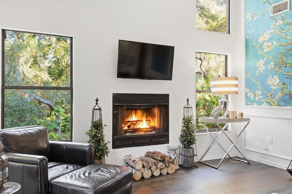 WOODLAND PARK - Residential