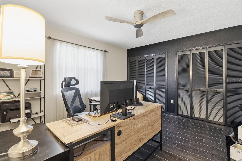 WOODLAND PARK - Residential