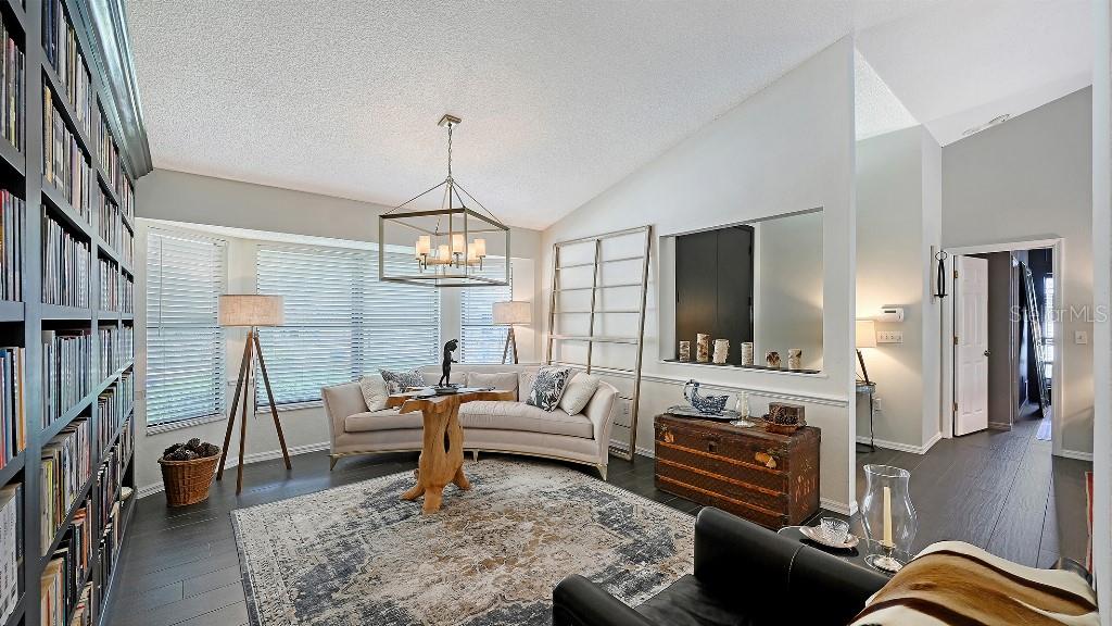 WOODLAND PARK - Residential