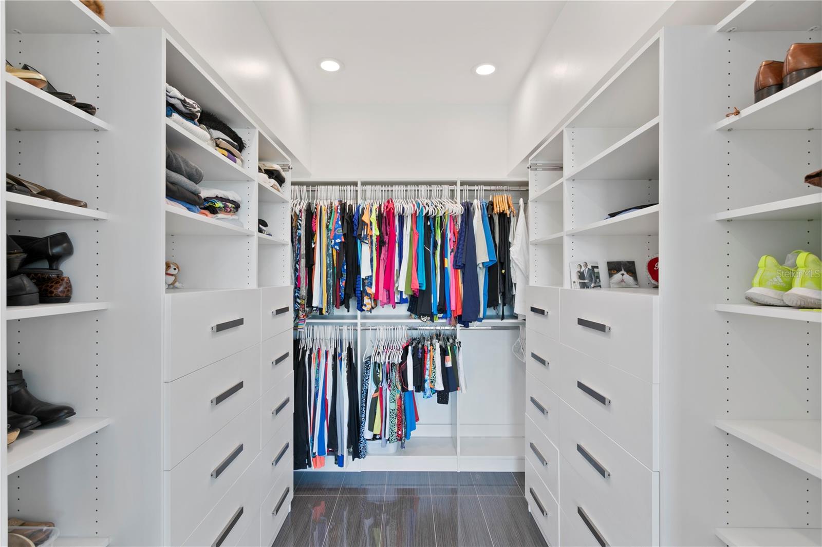 DAVIS ISLAND TWNHMS - Residential