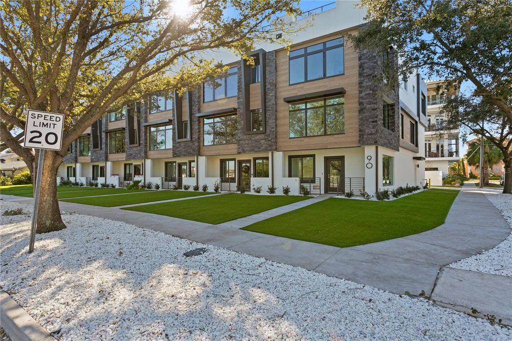 Photo of 90 Columbia Drive #3, Tampa, FL 33606 (MLS # TB8446720)