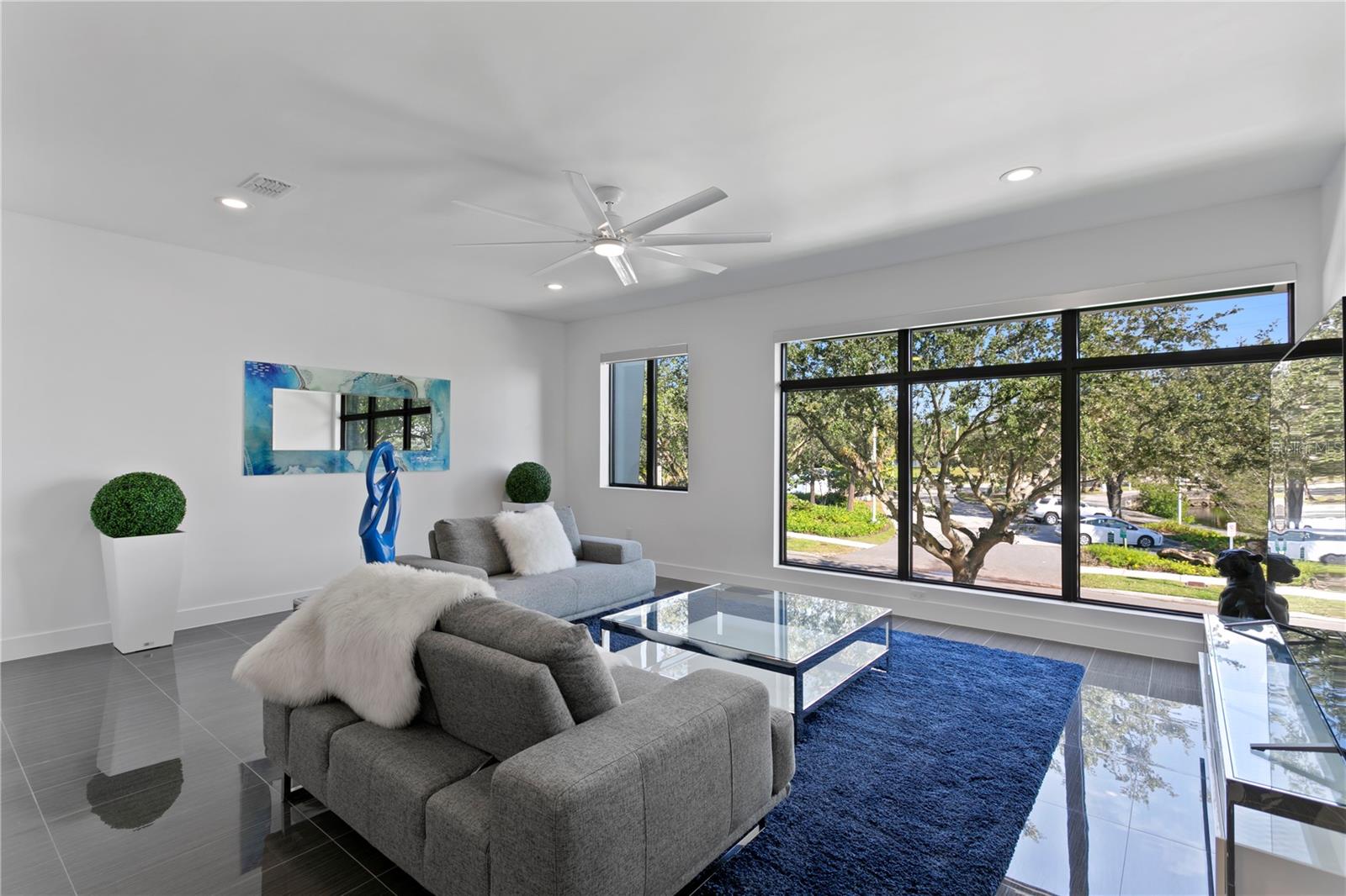 DAVIS ISLAND TWNHMS - Residential