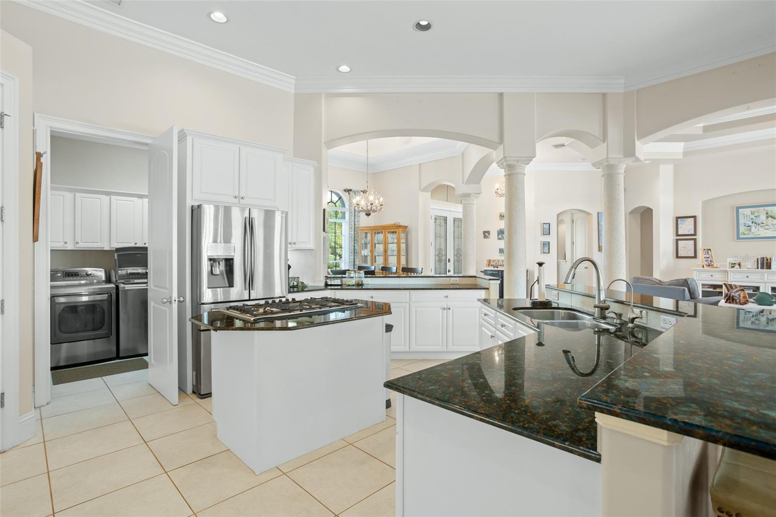 ISLES LAKE HANCOCK - Residential