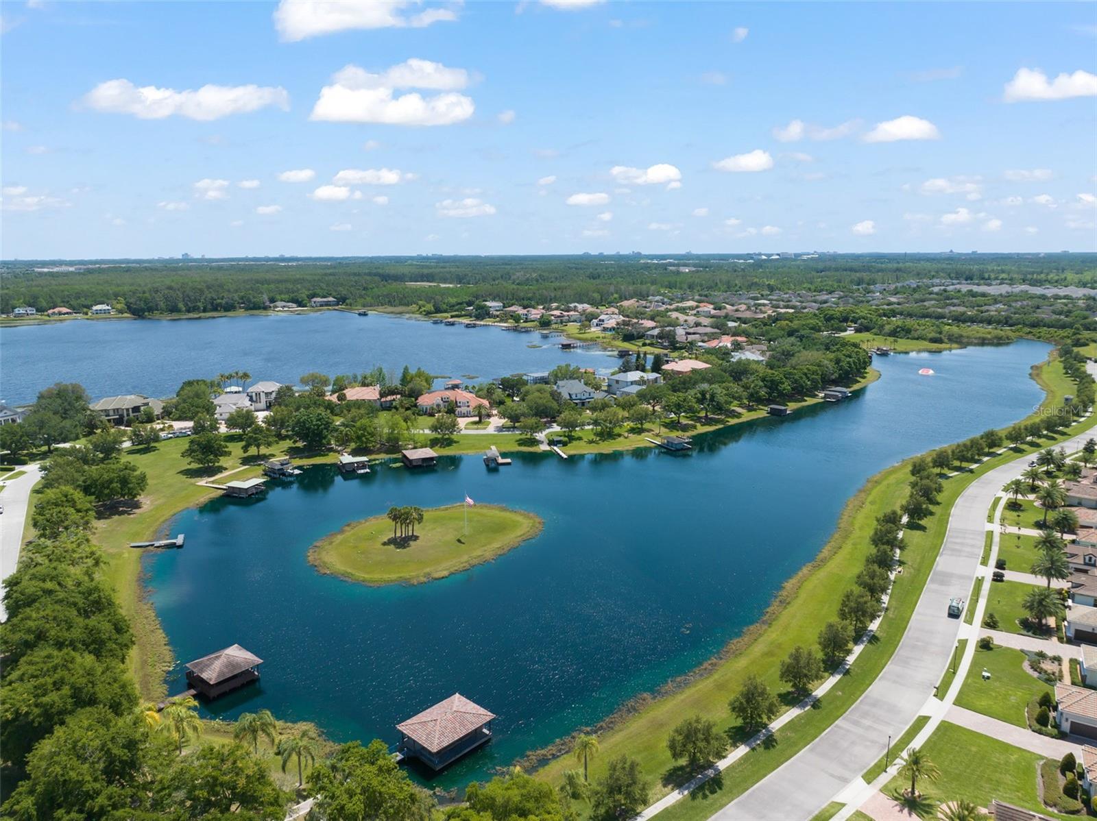 ISLES LAKE HANCOCK - Residential