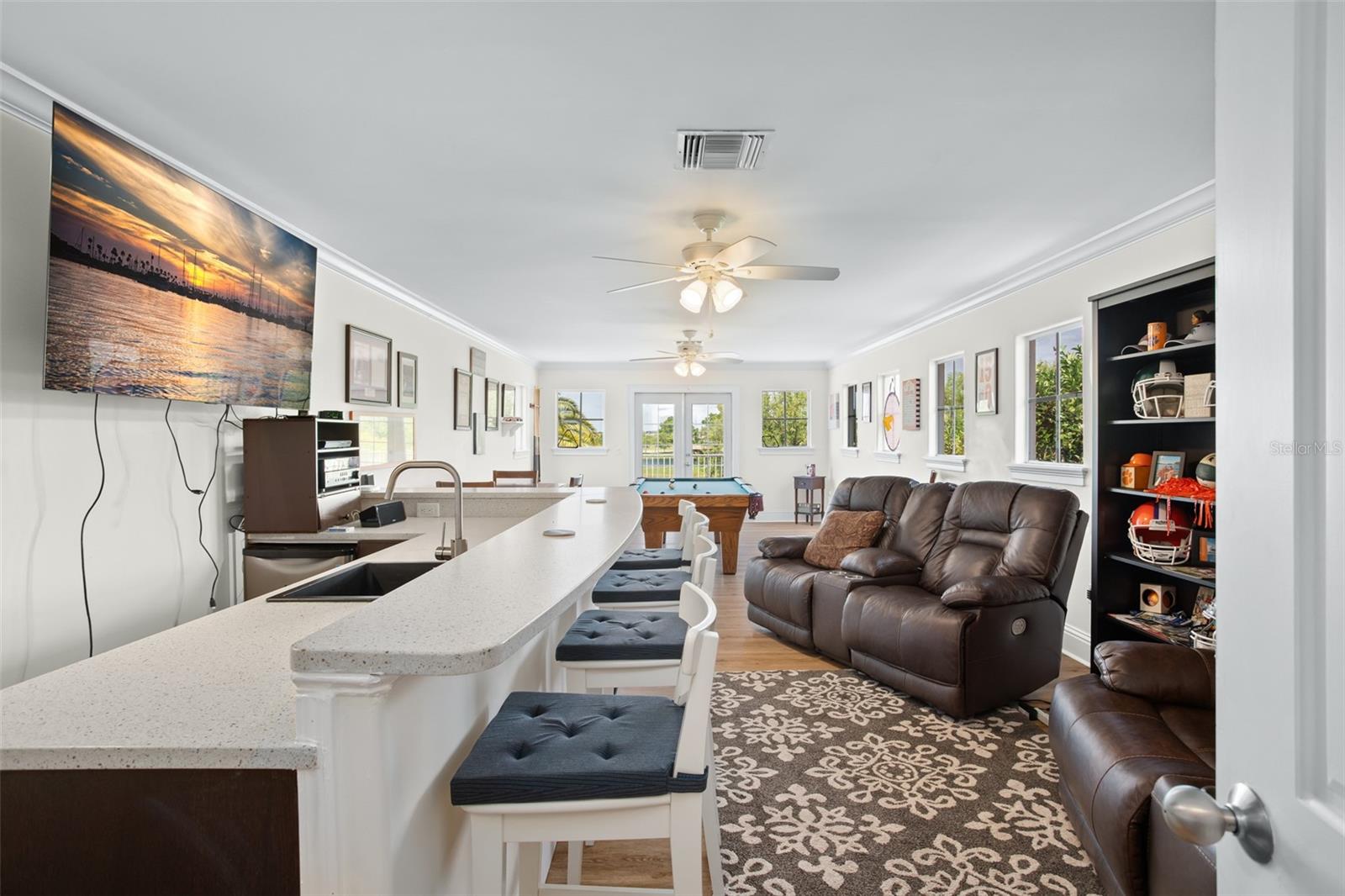 ISLES LAKE HANCOCK - Residential