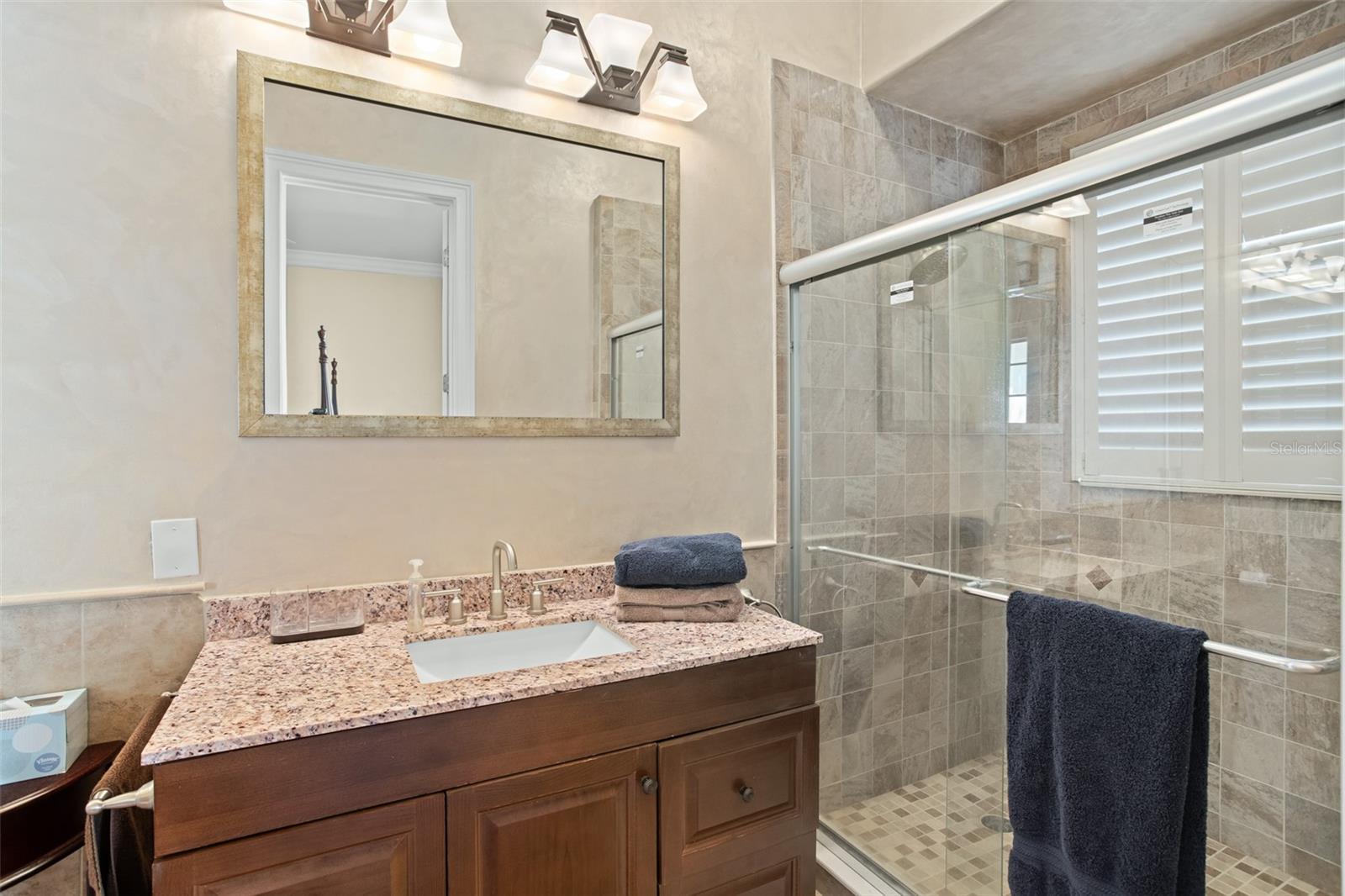 ISLES LAKE HANCOCK - Residential